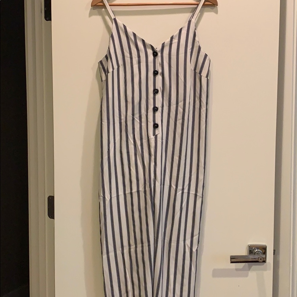 Luxe Apothetique Lightweight navy/white jumpsuit